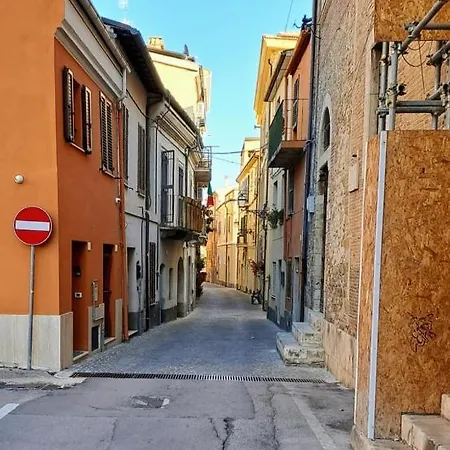Monolocale Piazza Dante Διαμέρισμα